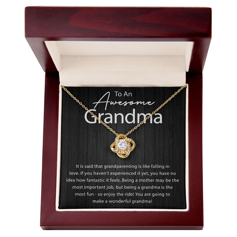 Awesome Grandma | Love Knot